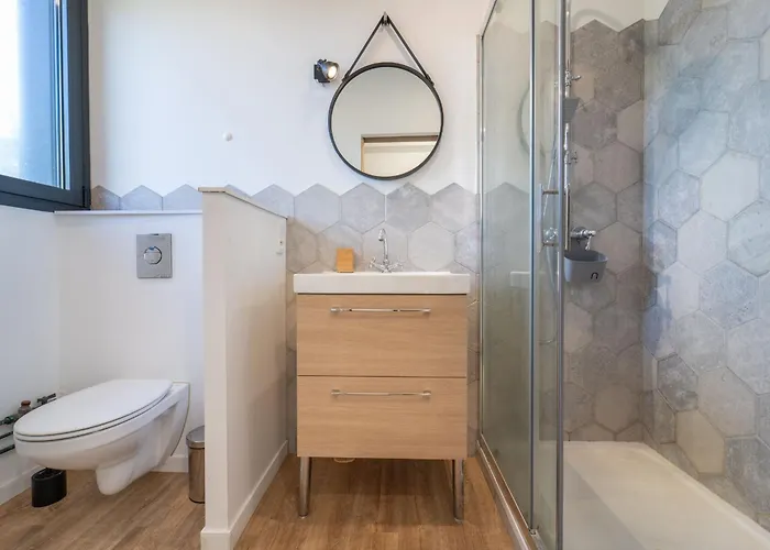 Appartamento à 200m De L'océan Avec Terrasse Et Parking - Fr-1-50-157 Mimizan