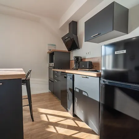 à 200m De L'océan Avec Terrasse Et Parking - Fr-1-50-157 Appartement