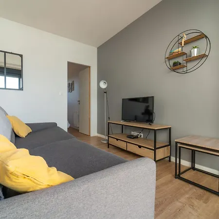 à 200m De L'océan Avec Terrasse Et Parking - Fr-1-50-157 Mimizan