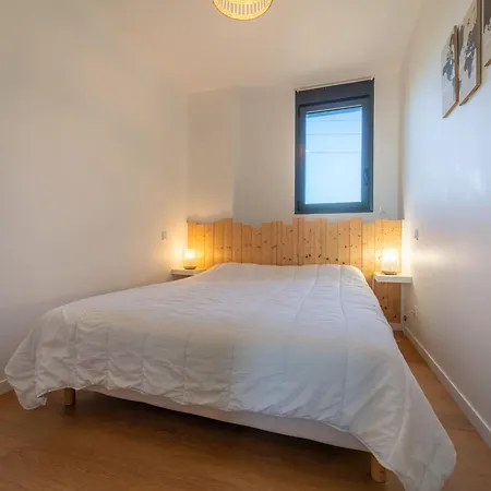 A 200m De L'ocean Avec Terrasse Et Parking - Fr-1-50-157